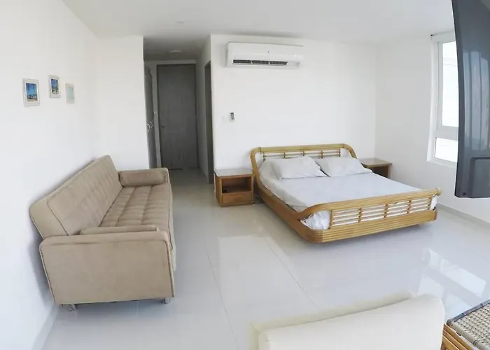 Hermoso Y Amplio Apartamento Con Vista Al Mar